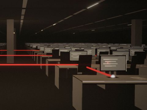 Fotograma de «Antes de las ocho»: la oficina de una empresa a las ocho de la mañana, con la ruta roja del sistema ya llegando a un puesto.